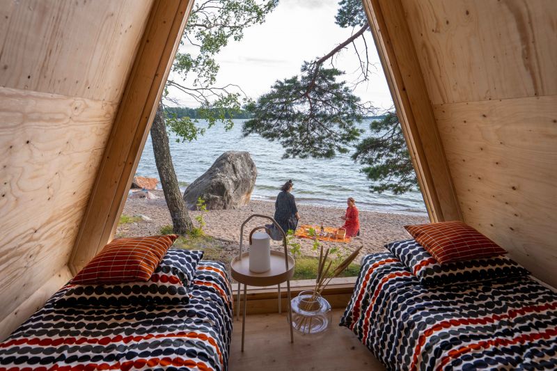 Lomaile l&auml;hell&auml; ja lumoudu luonnosta Hotel Rantapuistossa